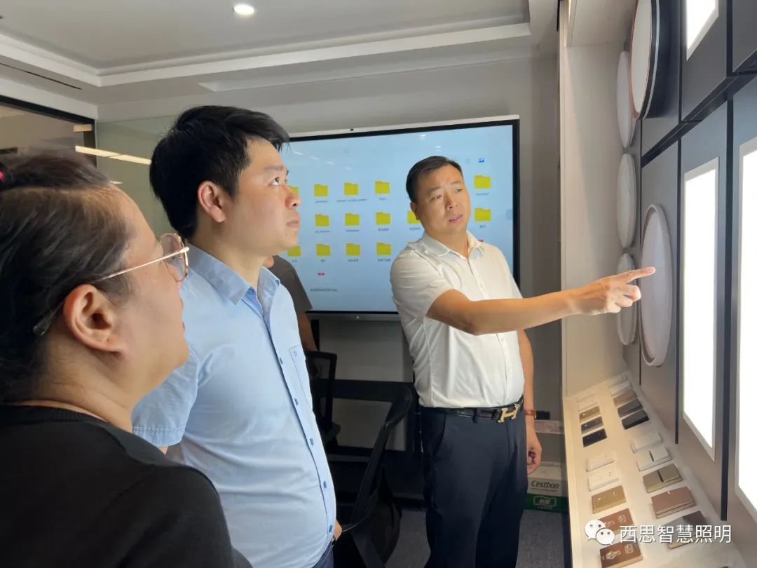 热烈祝贺越南LUXHOUSE贵宾杨总，，，，，乐成签约成为亚洲必赢照明越南区域总署理！-公司新闻-亚洲必赢照明官网