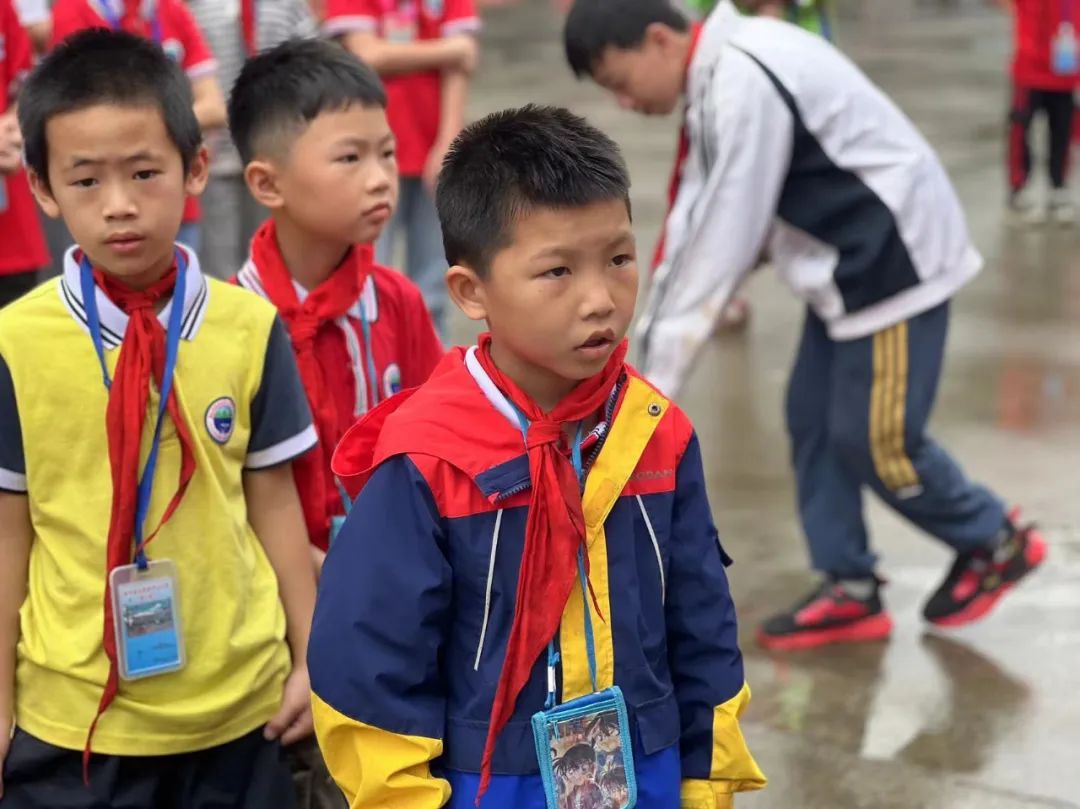 亚洲必赢照明2023捐赠广西融水大浪镇中心小学爱心公益活动-公司新闻-亚洲必赢照明官网